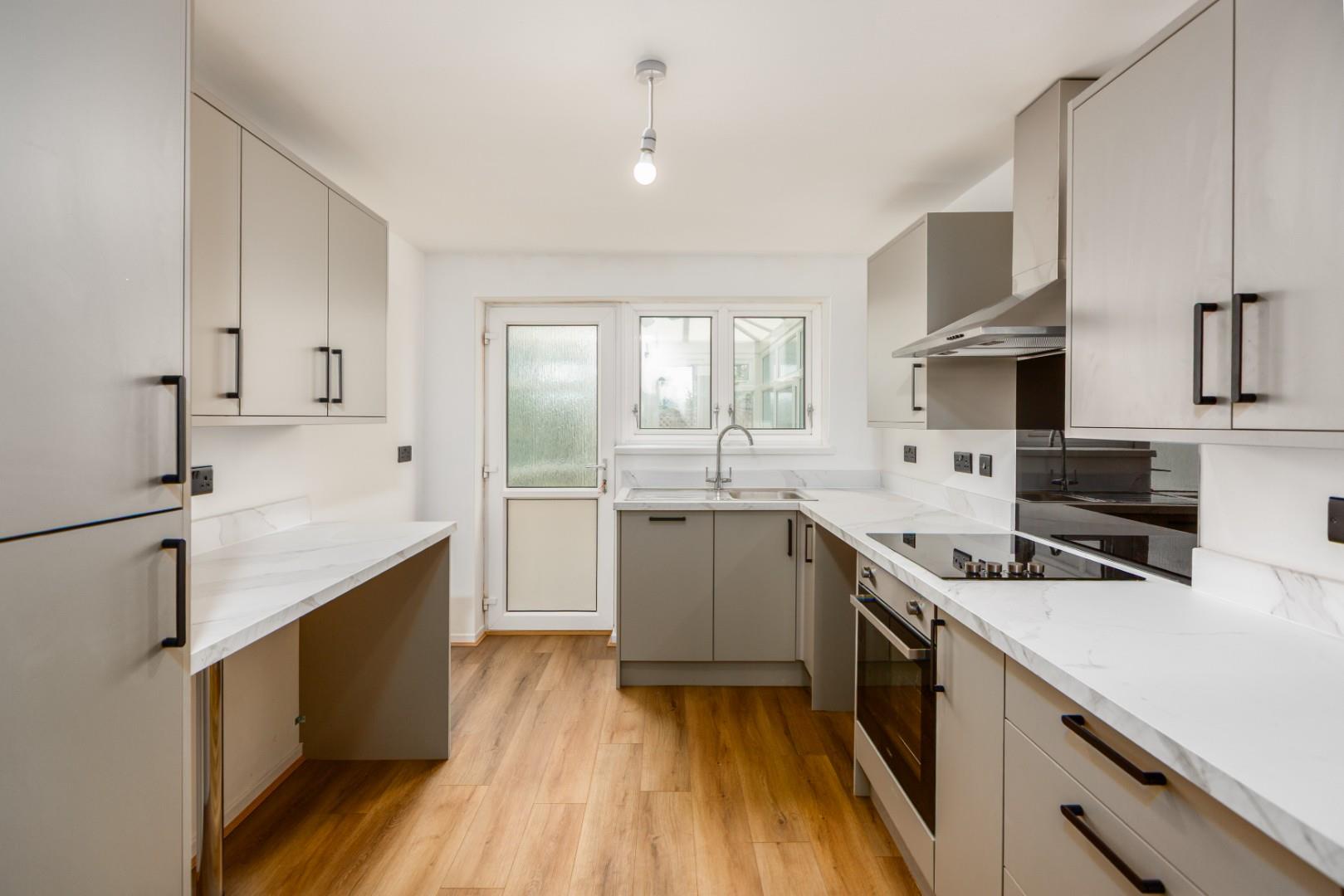 Park Street, Mumbles, Swansea, SA3 4DA